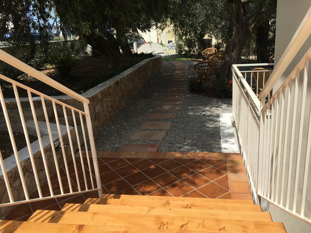 A Casa Della Nonna Bed & Breakfast Cefalu Bagian luar foto