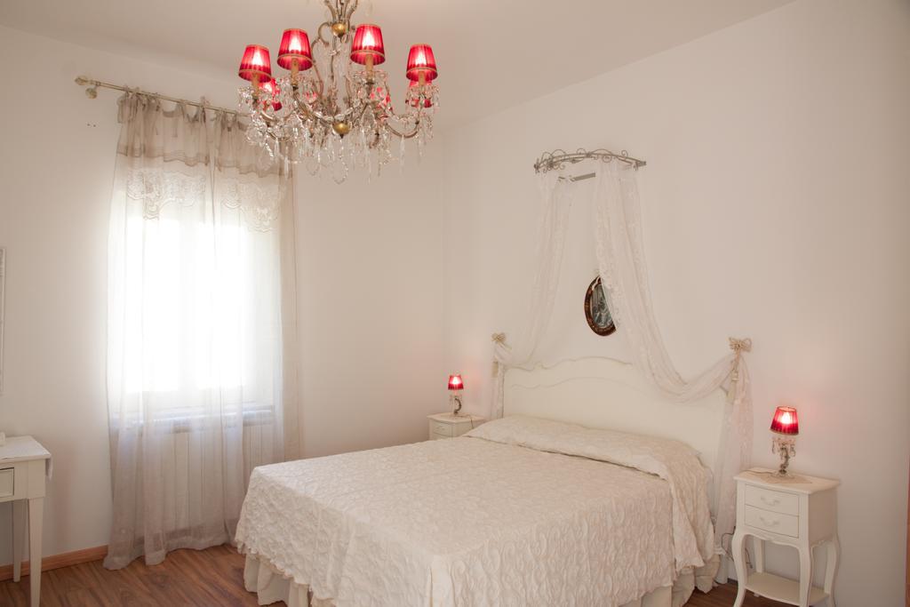 A Casa Della Nonna Bed & Breakfast Cefalu Bagian luar foto