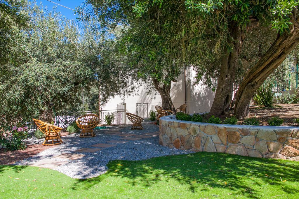 A Casa Della Nonna Bed & Breakfast Cefalu Bagian luar foto