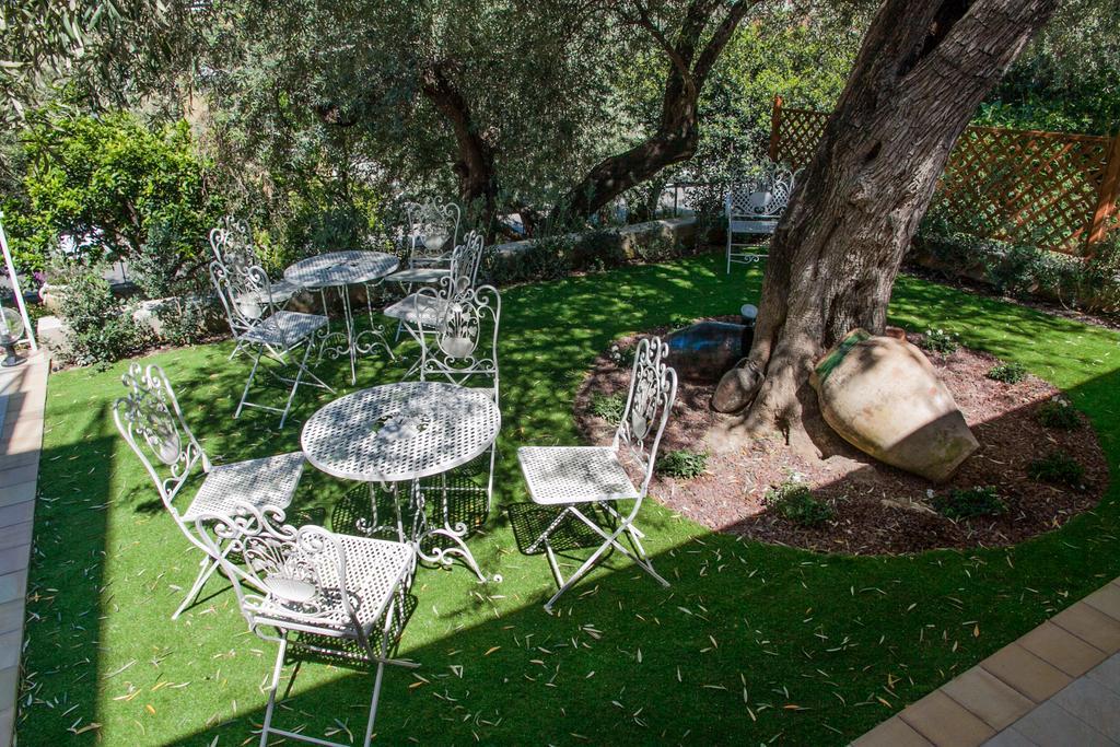 A Casa Della Nonna Bed & Breakfast Cefalu Bagian luar foto